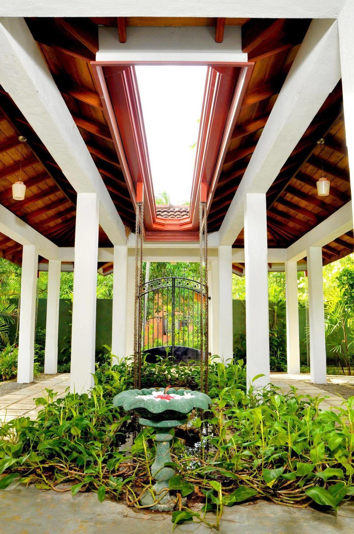 Sakura Villa Bentota Exterior photo