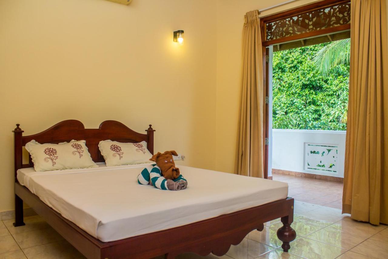 Sakura Villa Bentota Exterior photo